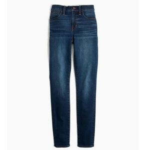 Madewell Roadtripper Jeans in Jansen Wash Size 25